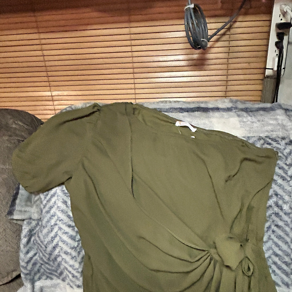 Kirundo Olive Green Off Shoulder Asymmetrical Mini Dress Large - Picture 8 of 9